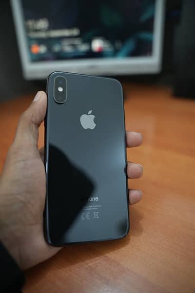 iPhone XS 64gb pta approved