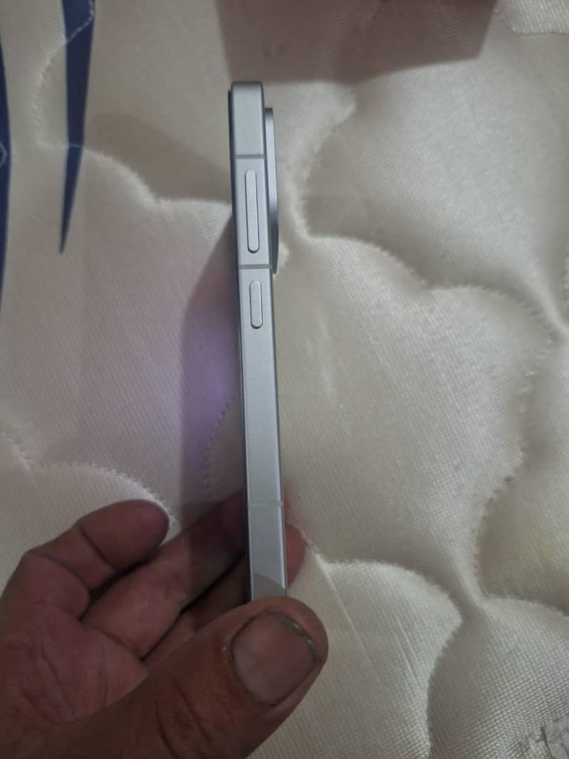 One Plus 13T 4
