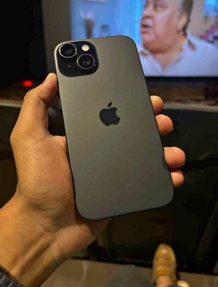 Apple iPhone 15 plus 0