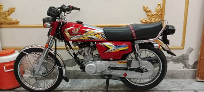 Honda CG 125 2025