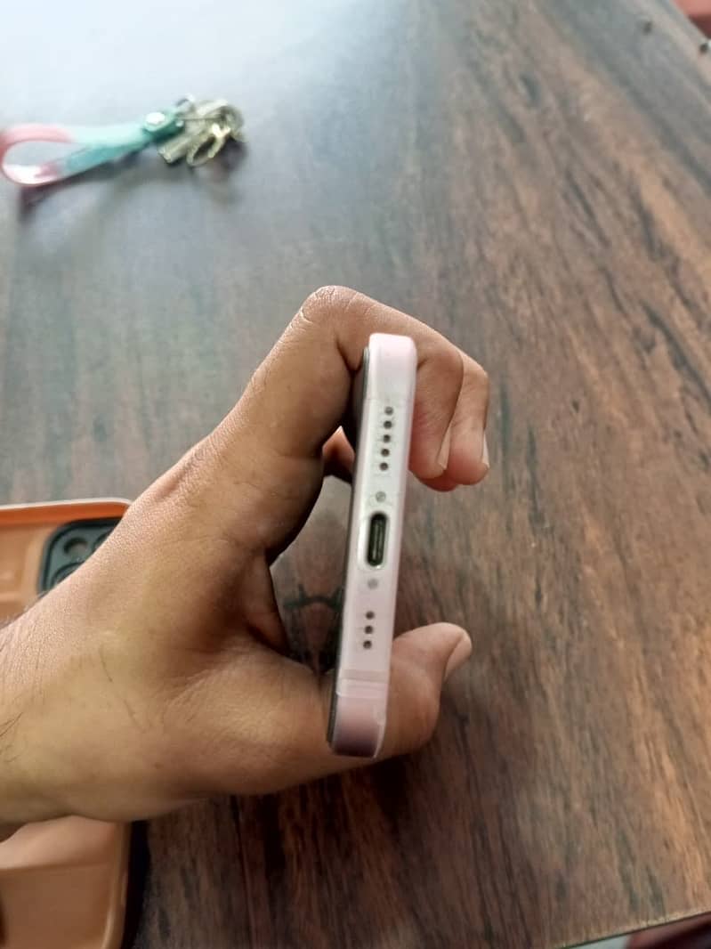 Apple iPhone 15 1
