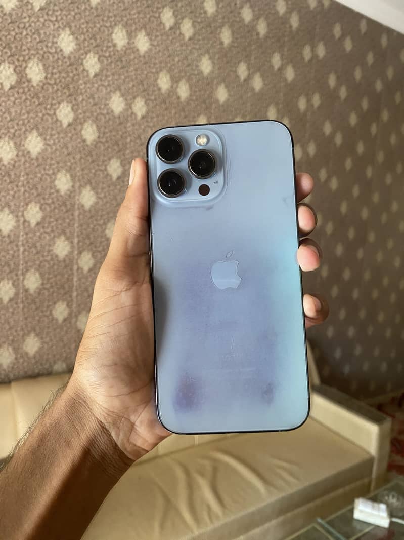 Apple iPhone 13 Pro Max 3