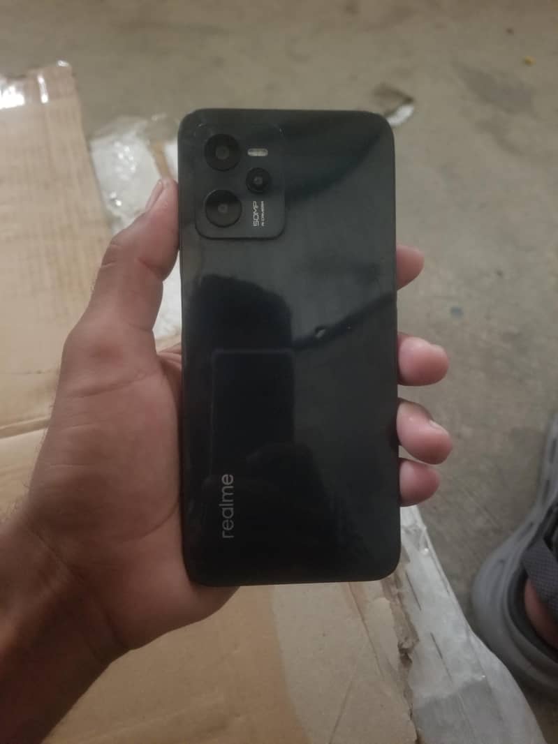 Realme C35 7