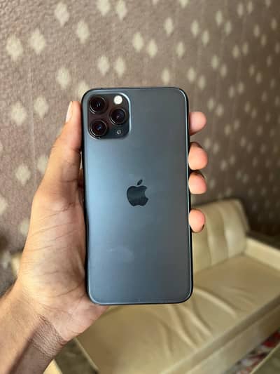 Apple iPhone 11 Pro | Factory Unlocked | 256 GB
