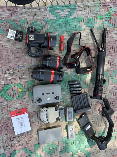 Combo offer canon d8000 with 3 lens all oand DJI drone mini 2 gimbal