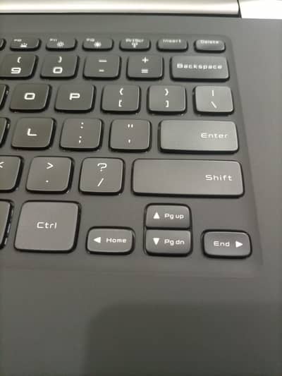 DELL XPS 15.9530 Core i7-4712HQ 8GB Ram 256GB SSD 3K Touch Screen 2GB
