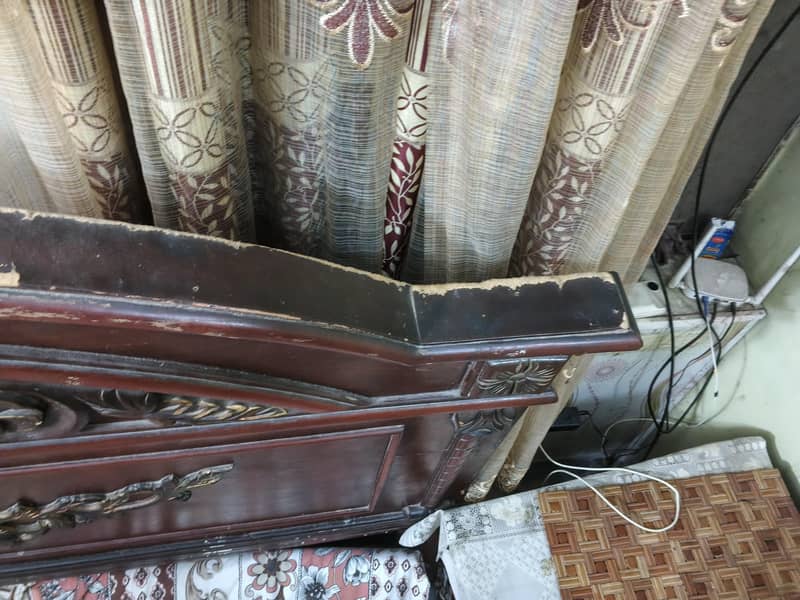 Double bed side table showkess dressing 2