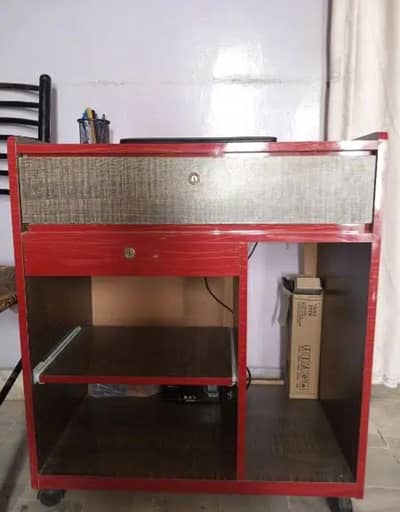 Computer Table