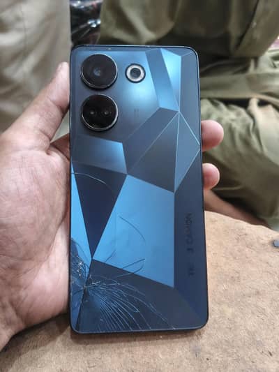 Tecno CAMON 20