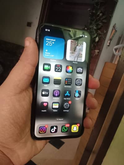 Apple iPhone XR