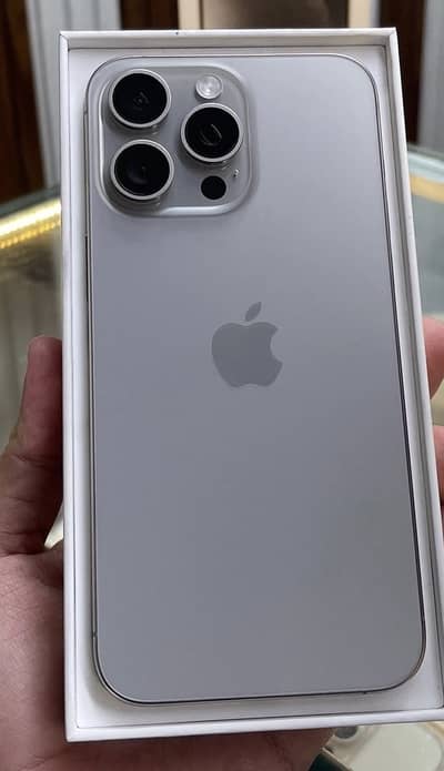 Apple iPhone 15 Pro Max