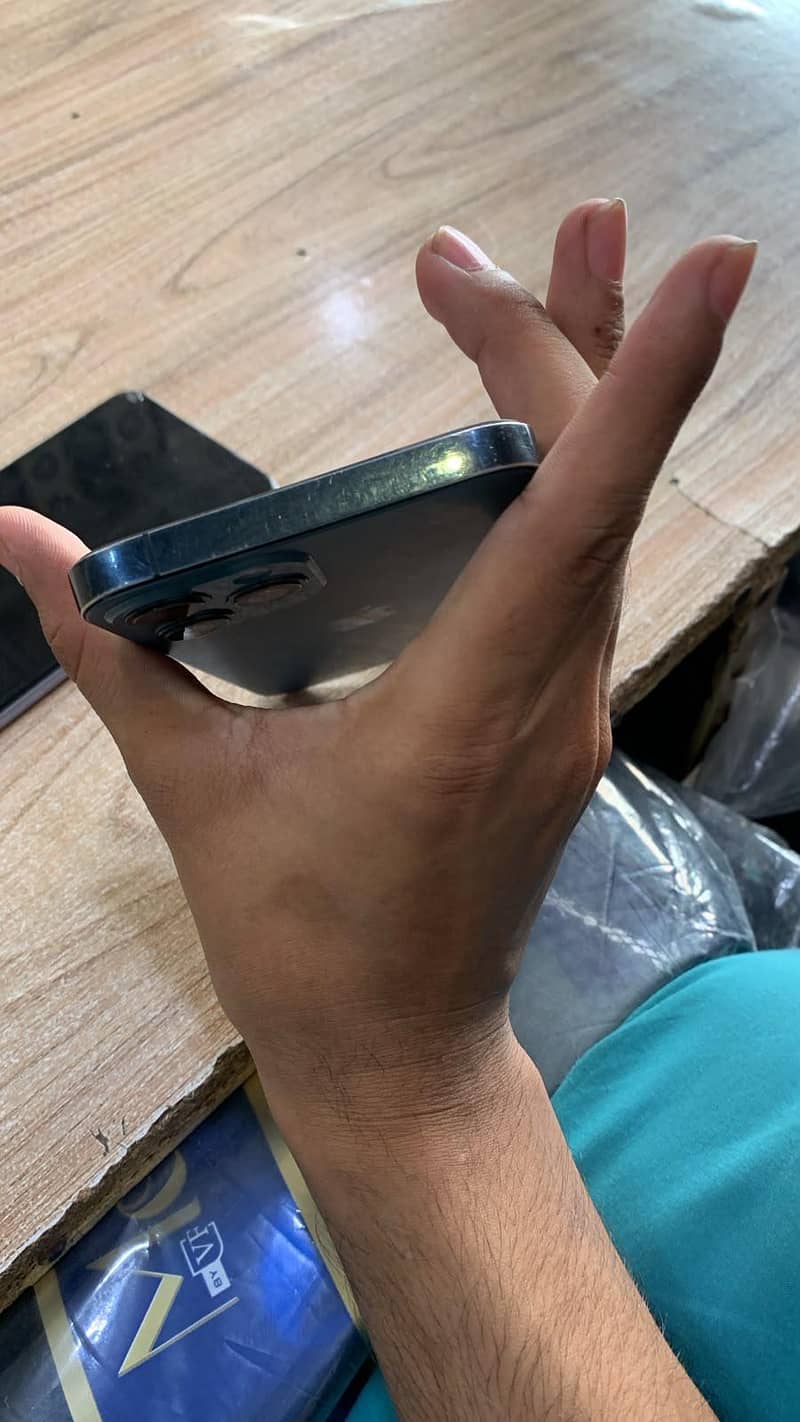 Apple iPhone 12 Pro Max 5