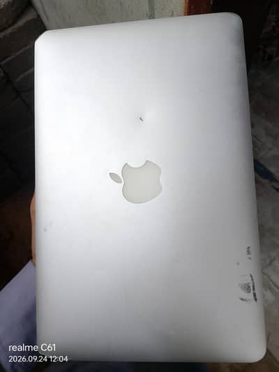 Apple MacBook Air 11.6" A1465 | 4th Gen | Original