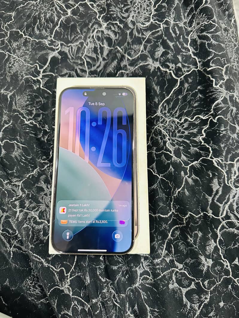 Apple iPhone 16 Pro Max 7