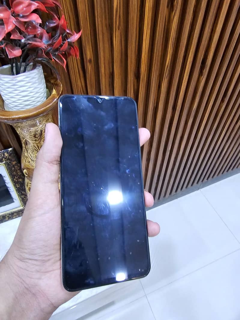 Realme C53 1