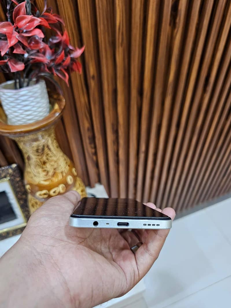 Realme C53 2