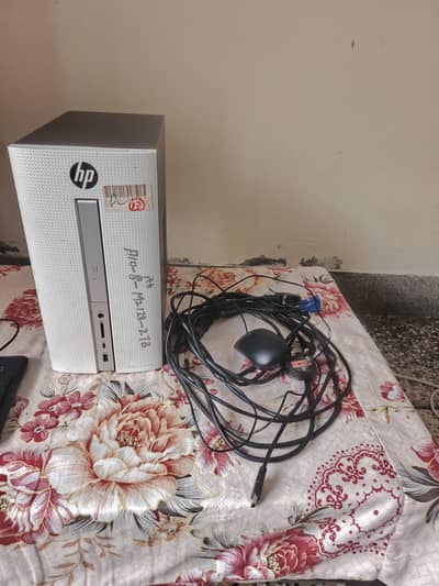 HP Pavilion Desktop PC 570-p019na
