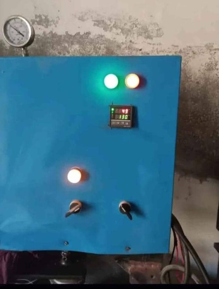 Disposable plates machine 0