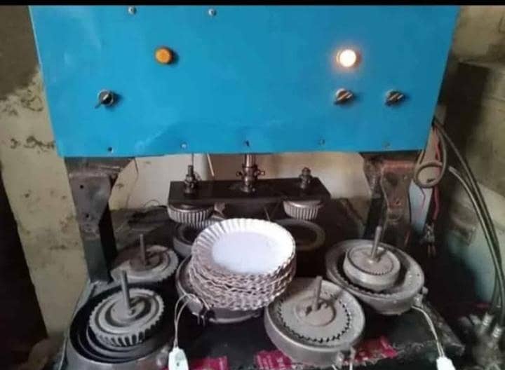 Disposable plates machine 2