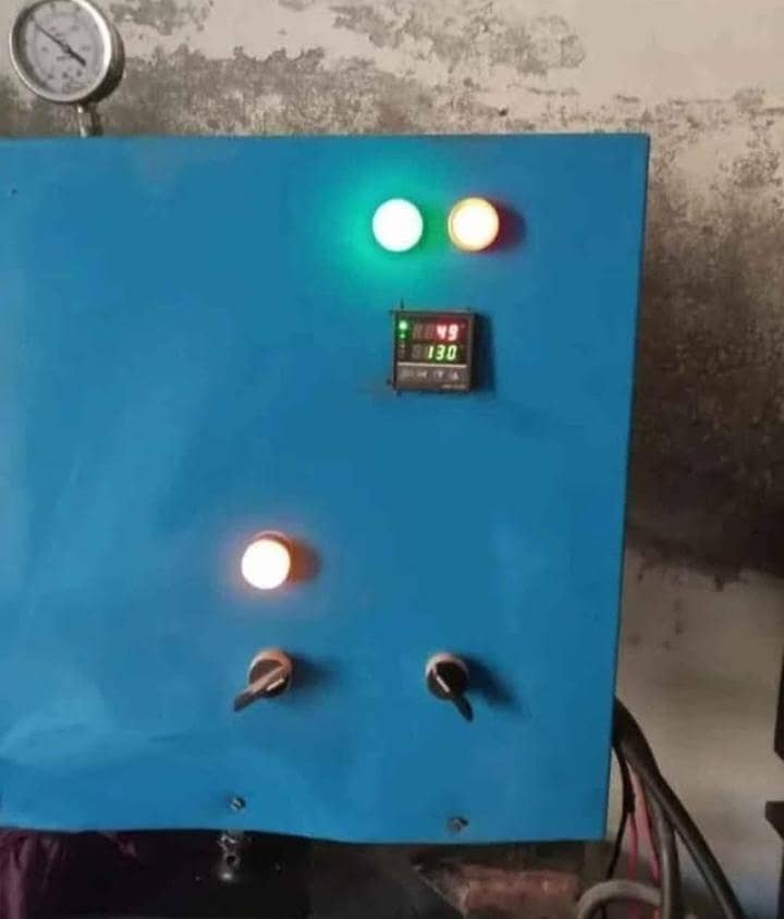 Disposable plates machine 4