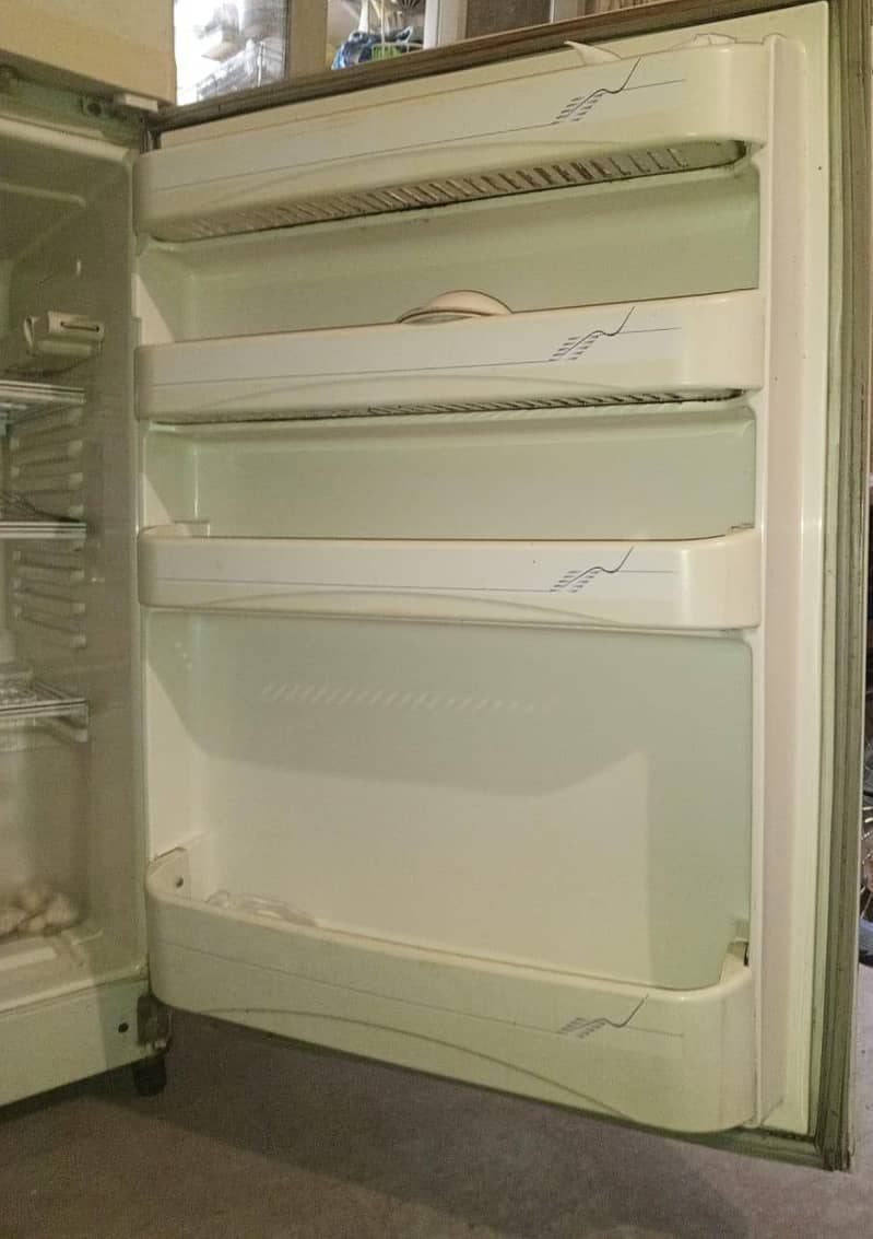 refrigerator 1