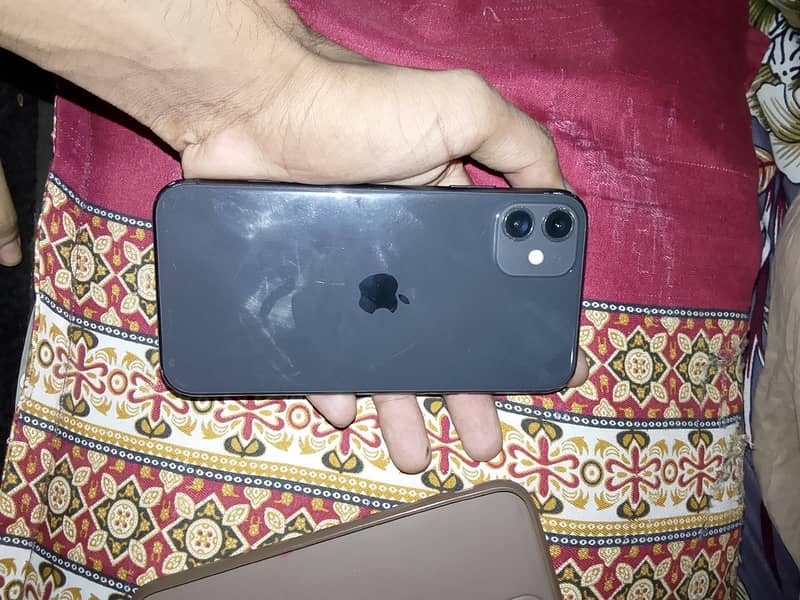 Apple iPhone 11 2