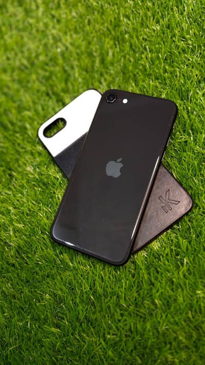 Apple iPhone SE 3rd Generation all ok 64 gb whatsapp 03099403787.