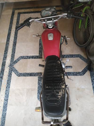 Yamaha yb 100 in good condition