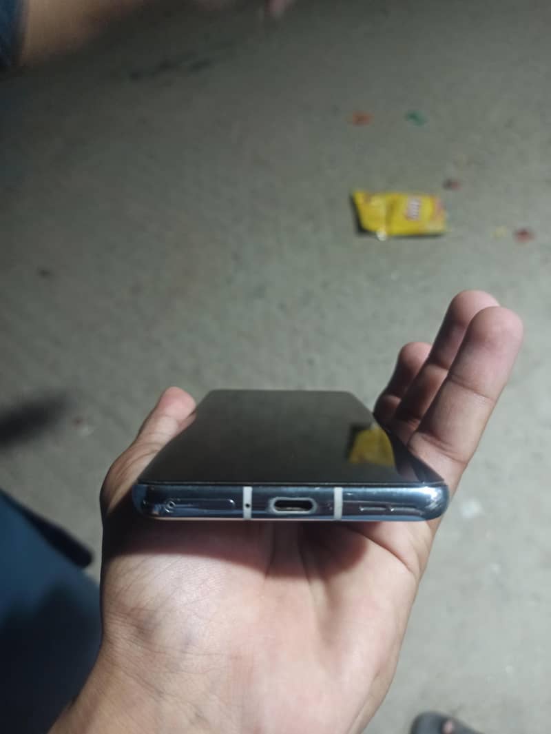 One Plus 9 Pro 5g 2