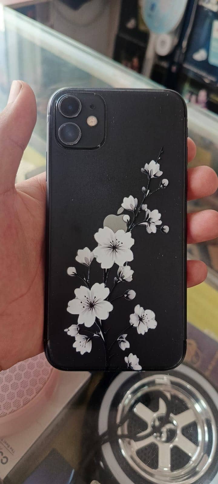 Apple iPhone 11 0