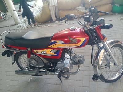 Honda CD 70 2k25