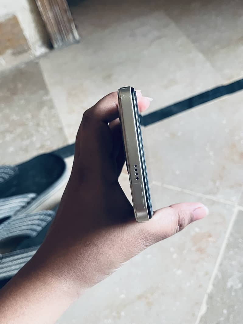 Tecno Spark 20C 3