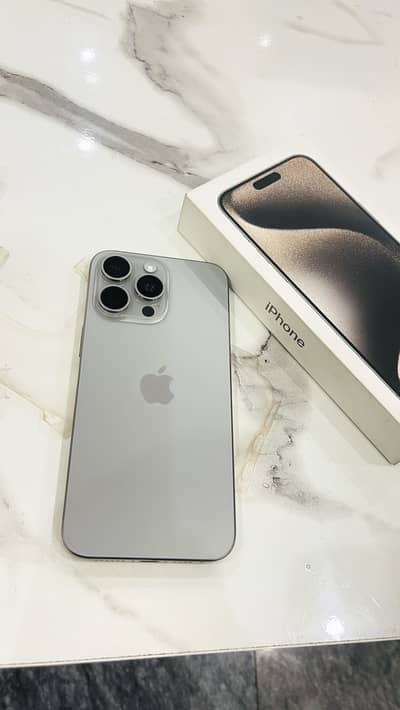 Apple iPhone 15 Pro Max