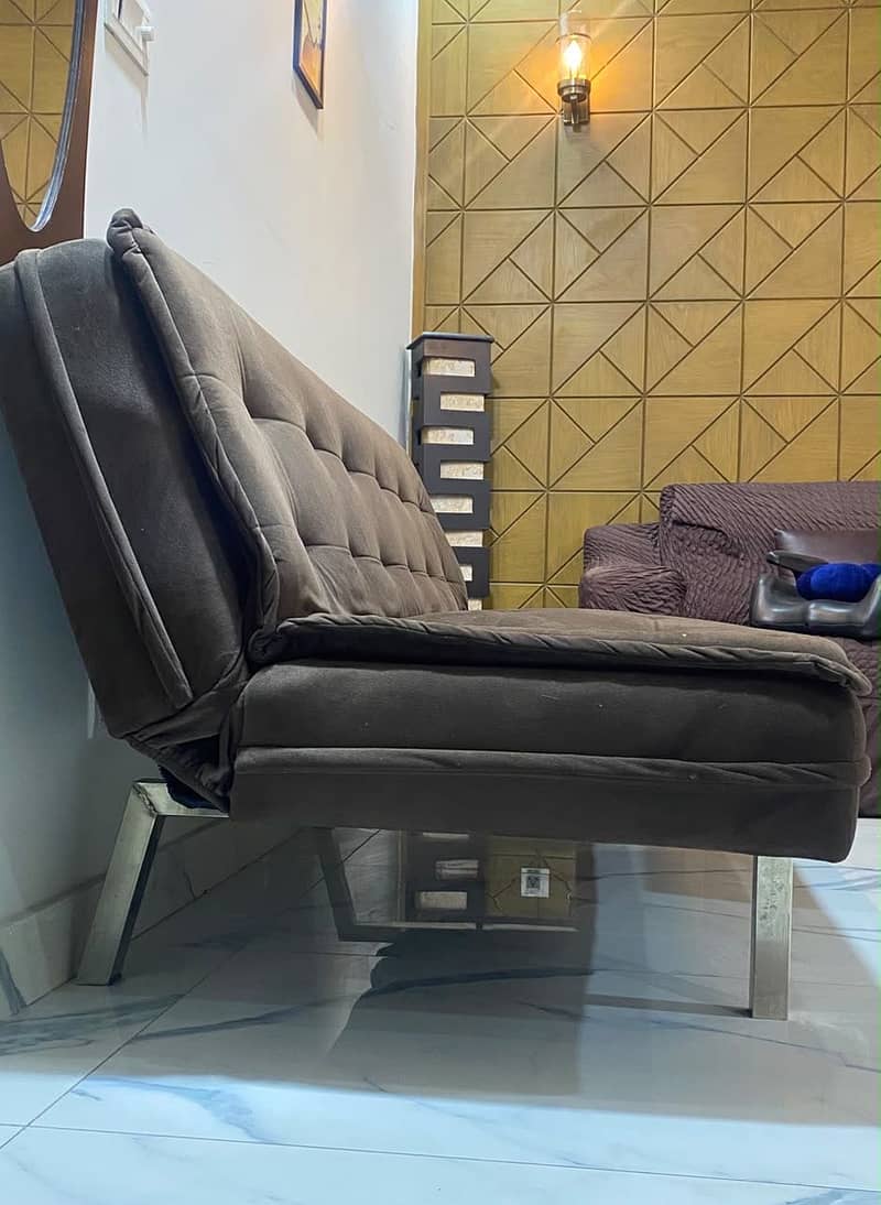 L-Shape Brown Leatherite Sofa Set – Solid & Spacious | Rs. 40000 0
