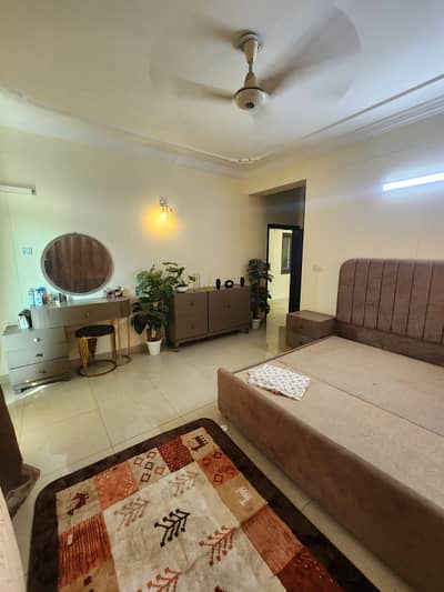 Well Furnished Room Paying Guests For Bachelor