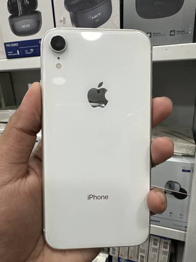 Apple iPhone XR