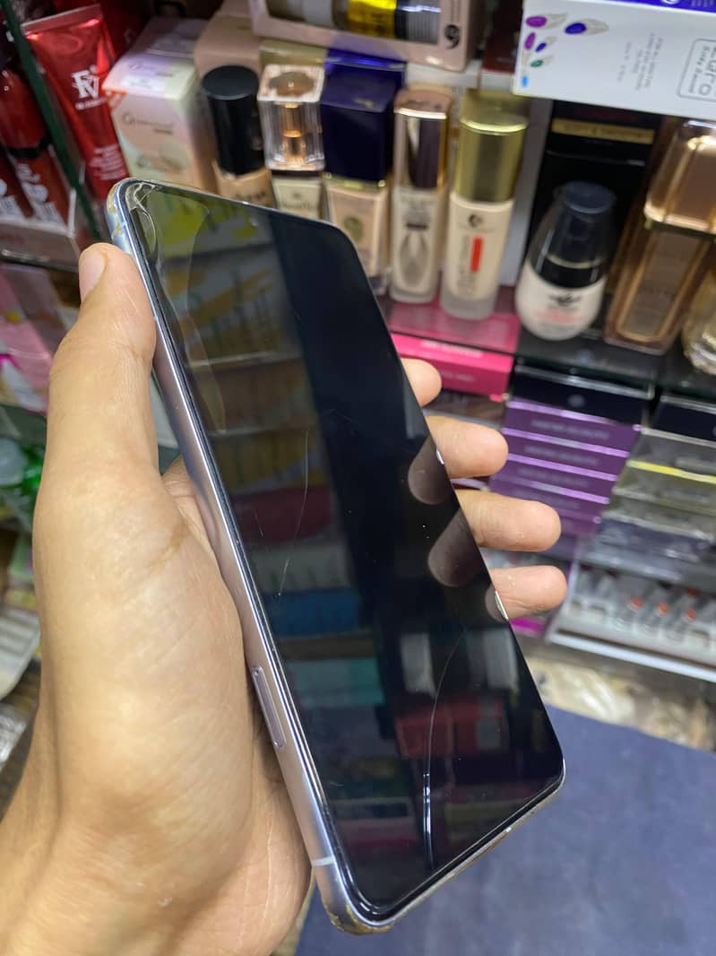 Google Pixel 8 Pro 2