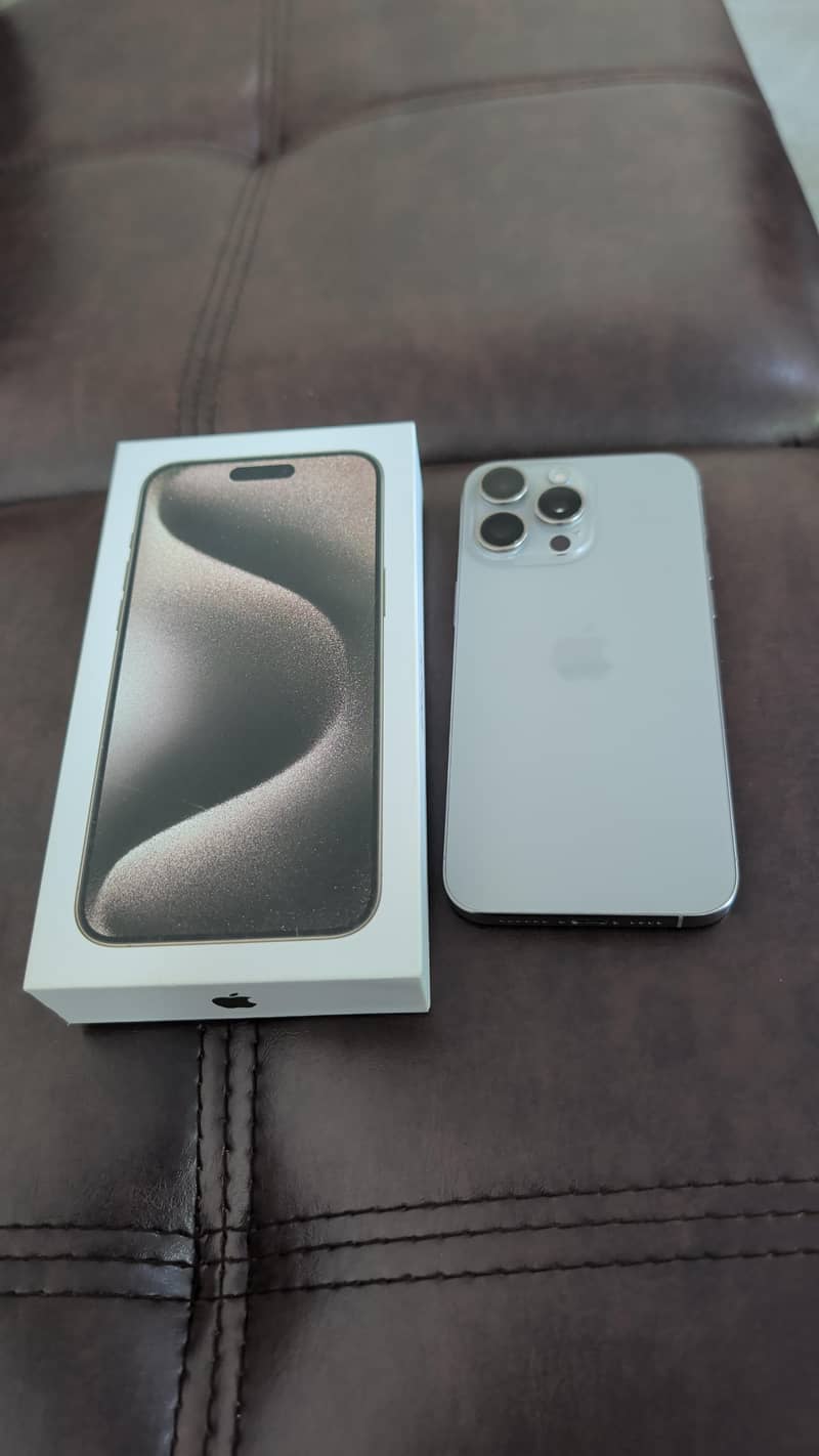 Apple iPhone 15 Pro Max 6