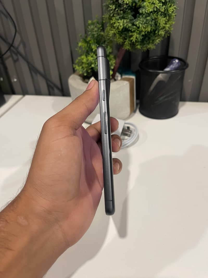 Google Pixel 7 5