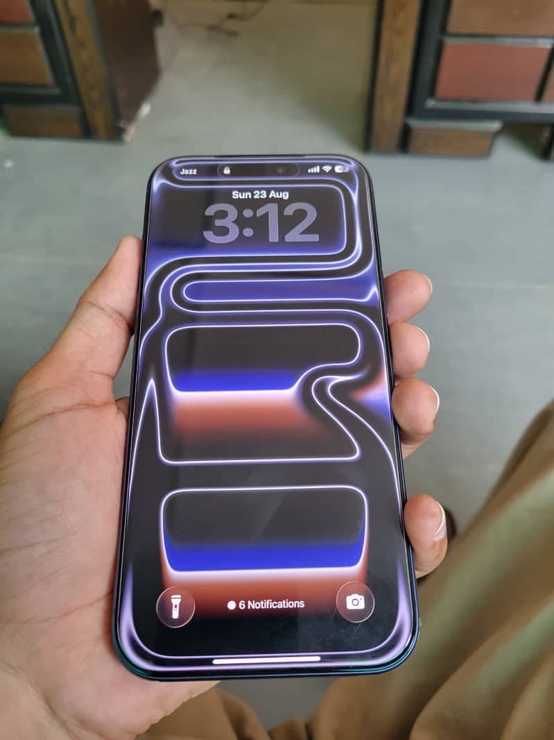 Apple iPhone 17 Pro Max 3
