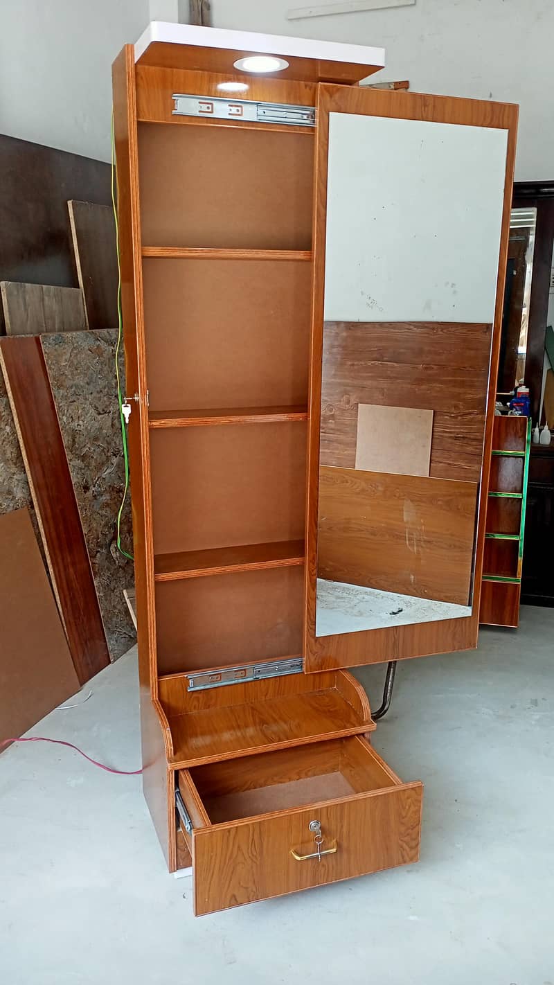 Modern dressing table space saving 2