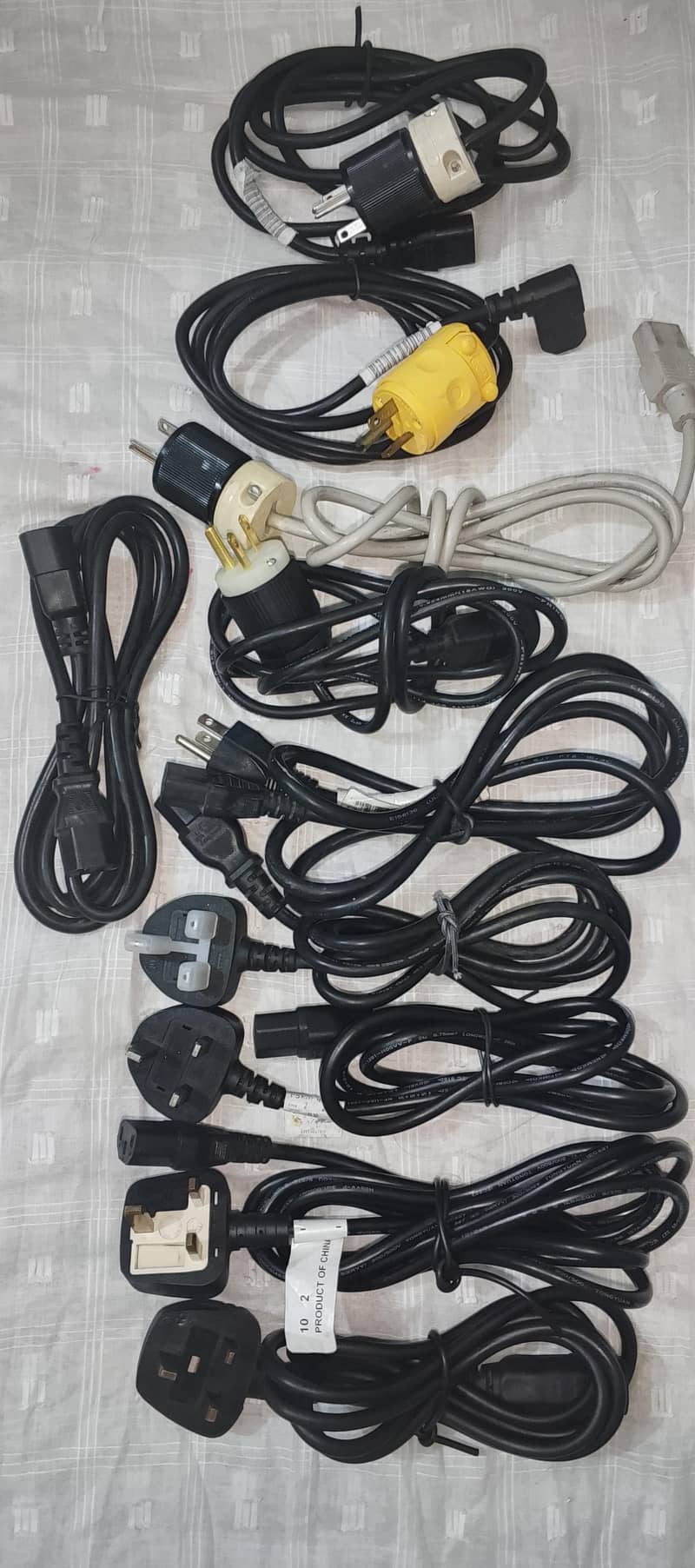 computer  power cable. (branded) 0