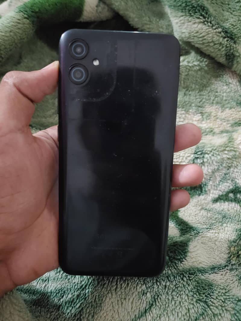 Samsung Mobile A04e 0