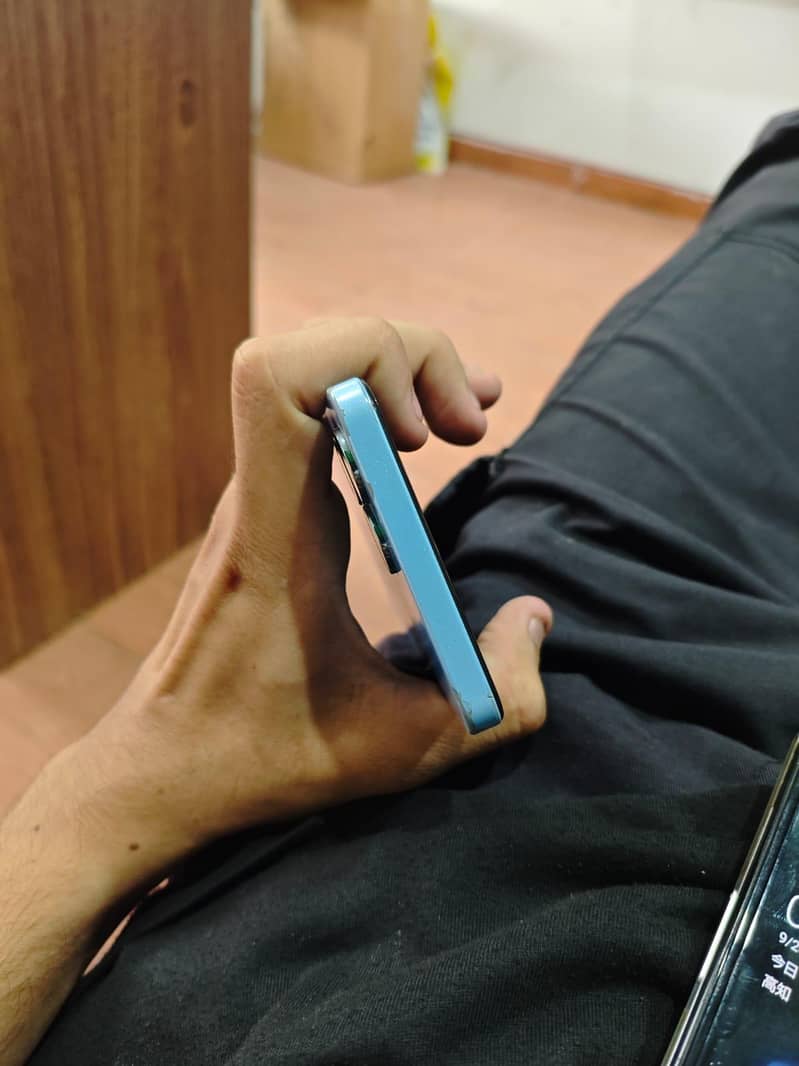 Realme Note 50 4