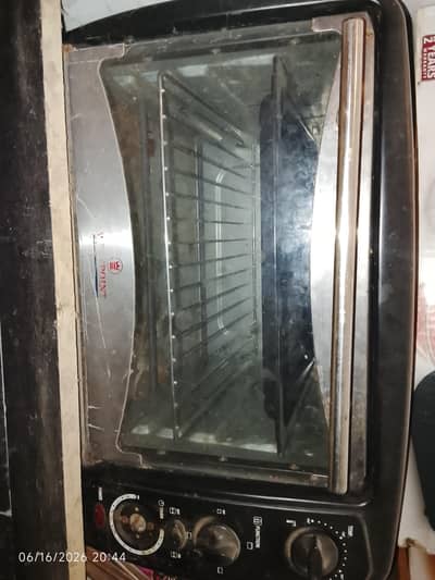 Electric Oven