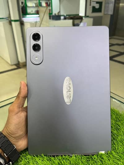 LENOVO YOGA TAB | 8GB RAM 256GB STORAGE  | 10/10 | RATE FINAL HY |