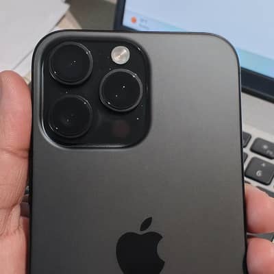 Apple iPhone 16 Pro Max