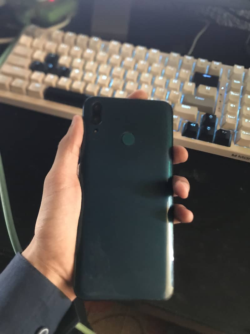 Huawei Y9 3