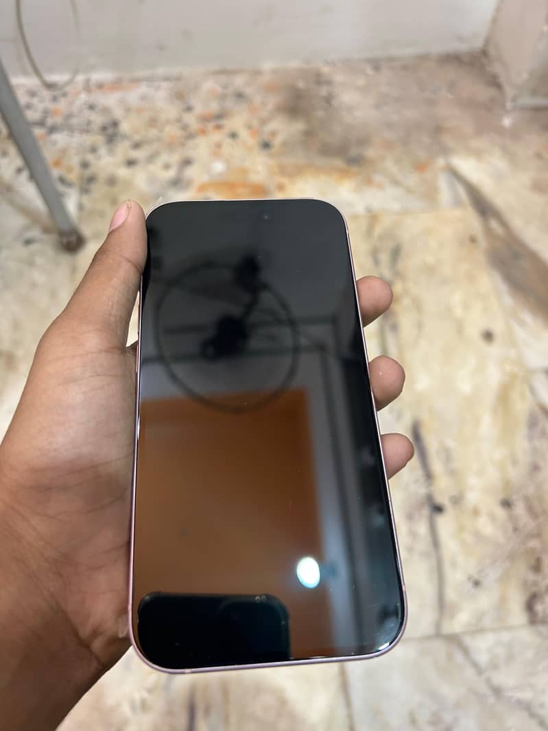 Apple iPhone 15 0
