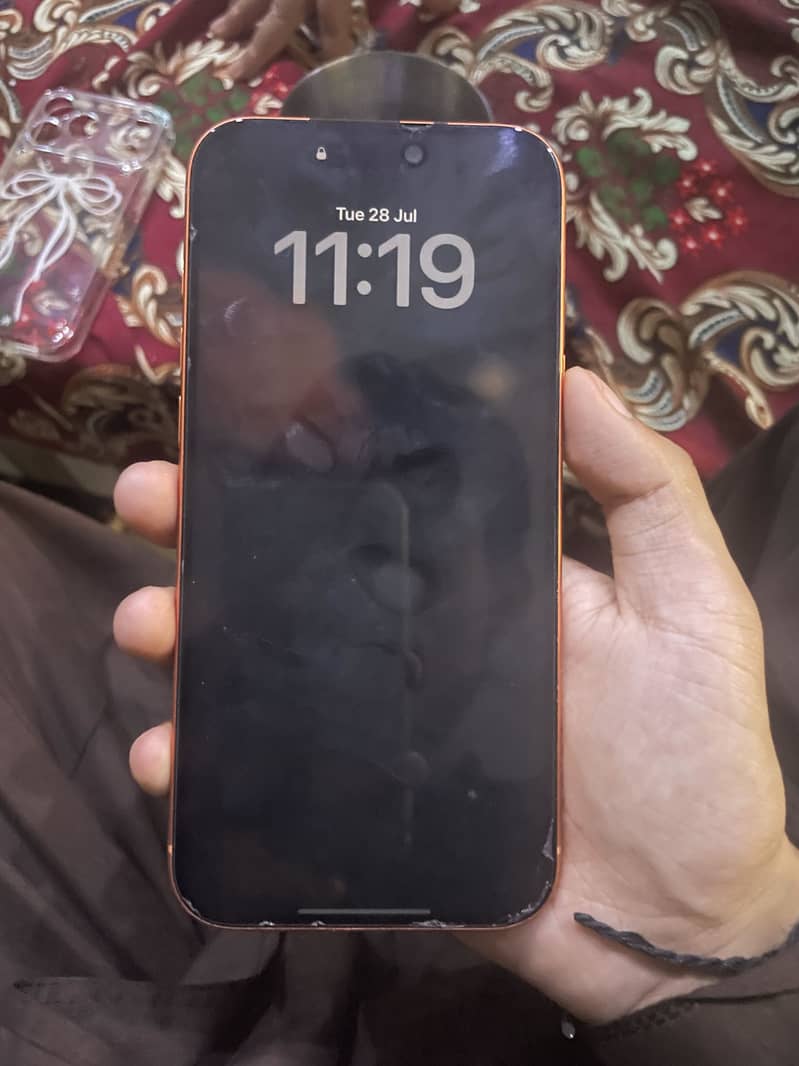 Apple iPhone 17 Pro Max 3